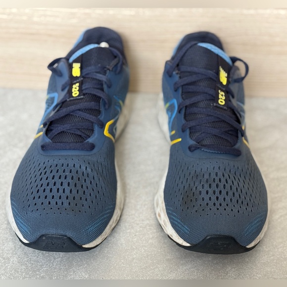 New Balance 520 running shoes - Picture 7 of 9